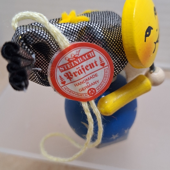 Steinbach German Folk Art Handmade Wooden Christmas Ornament Moon & Stars 3" - Picture 4 of 9